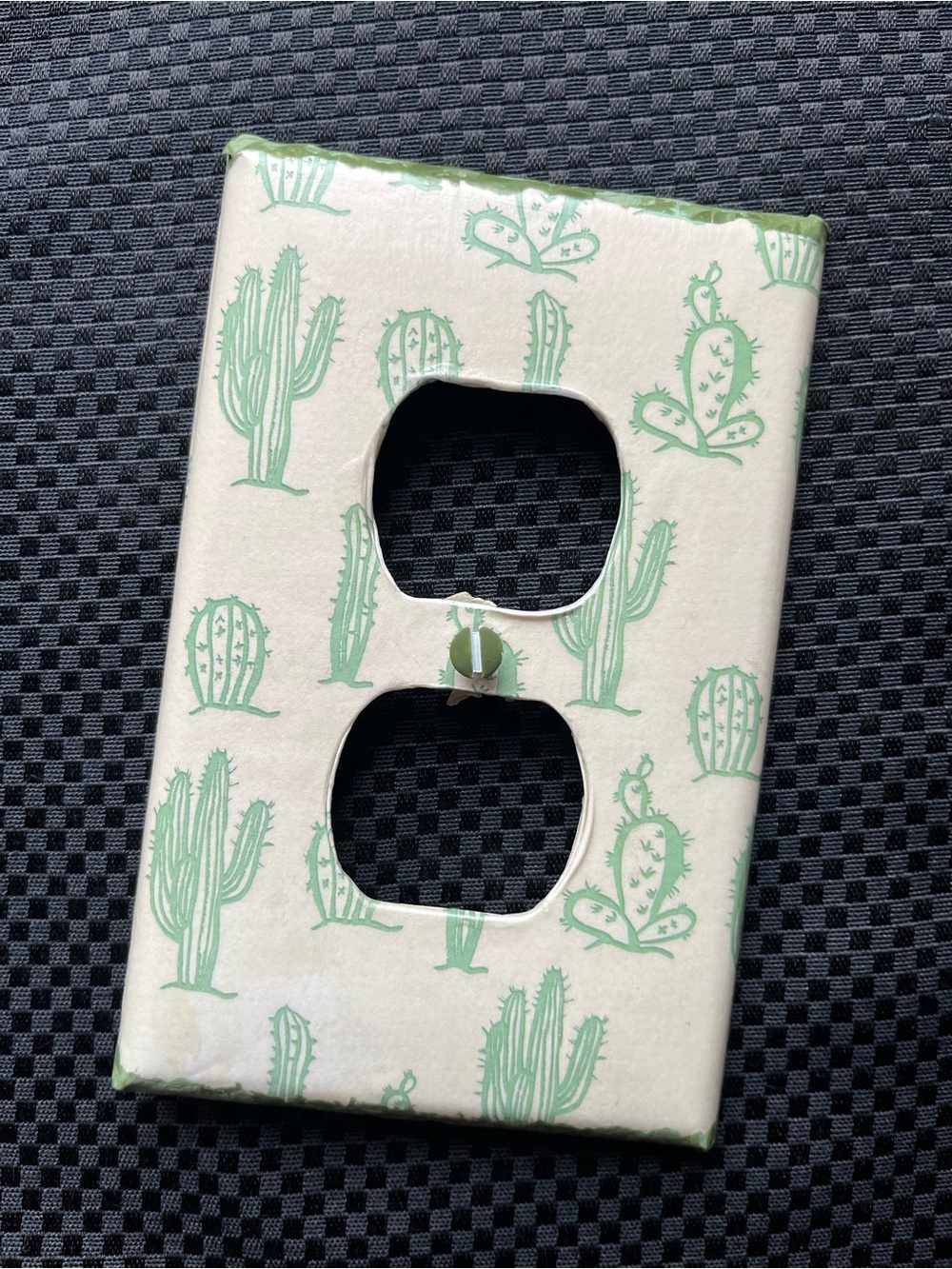 Cactus Print Decorative Outlet Cover Plate